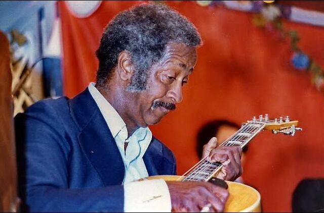 Freddy Green à la Grande Parade 1976 — © Gérard Demonchy / Riviera Jazz Club